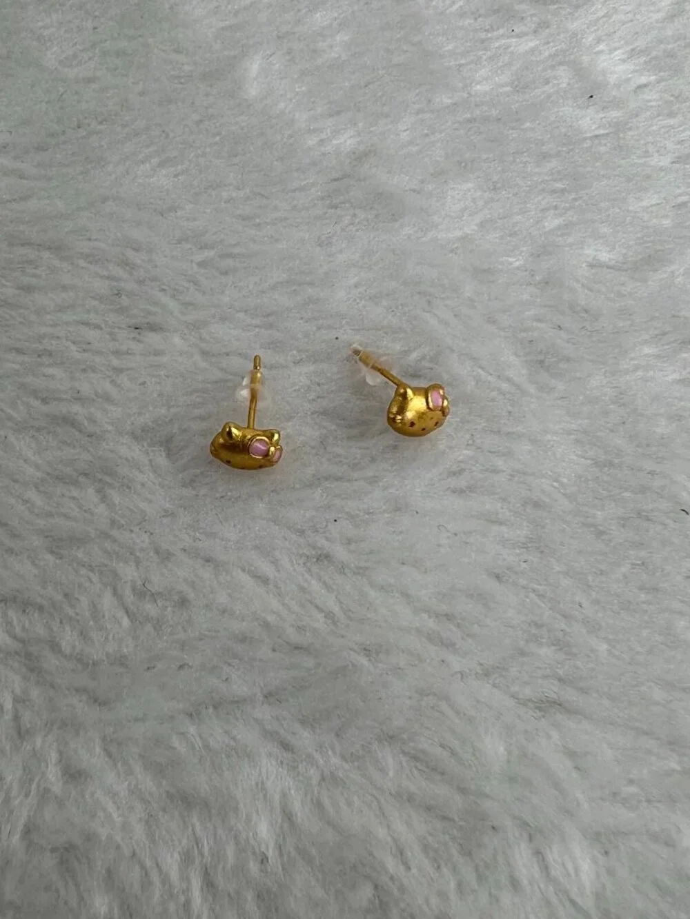 Hello Kitty Earrings
